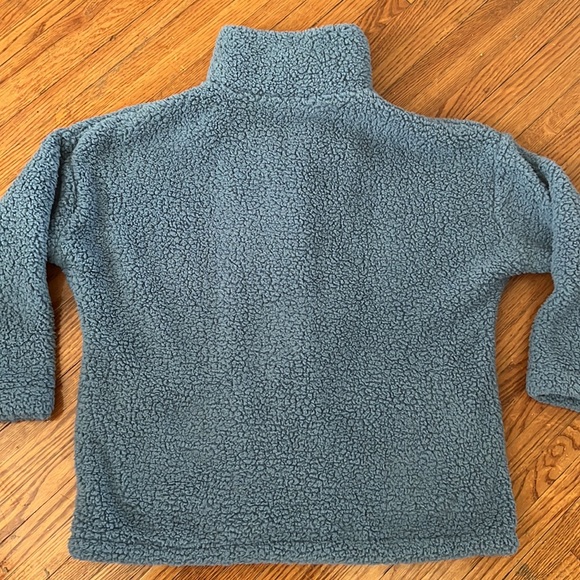 SHEIN fuzzy jacket. Medium - Picture 4 of 4